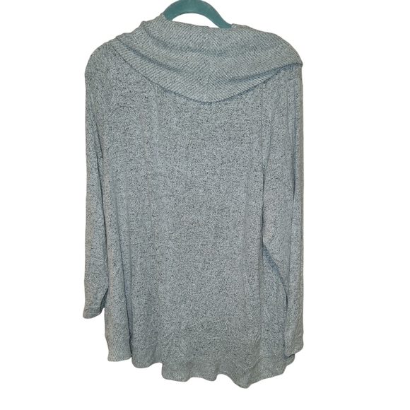 Cupio size 2X gray cowl neck pullover sweater top stretchy flowy material - Picture 3 of 4